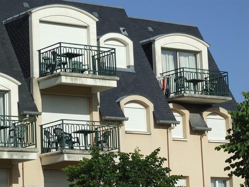 Montaigu Aparthotel Cabourg Buitenkant foto