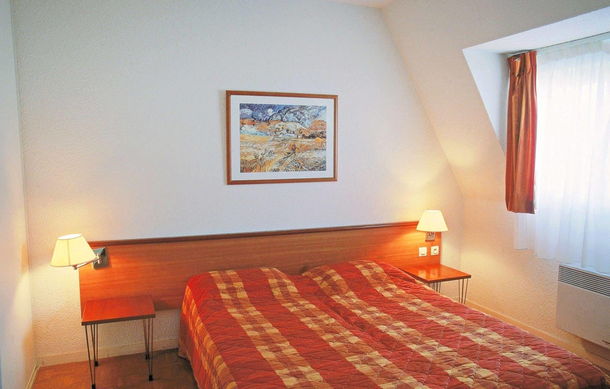 Montaigu Aparthotel Cabourg Buitenkant foto